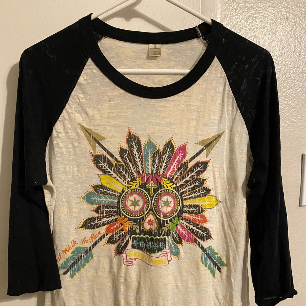 Alternative Black and Cream Skull Graphic Long Sleeve Tee